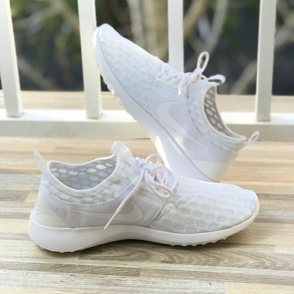 NWT Nike Juvenate w/ White WMNS - Picture 3 of 8